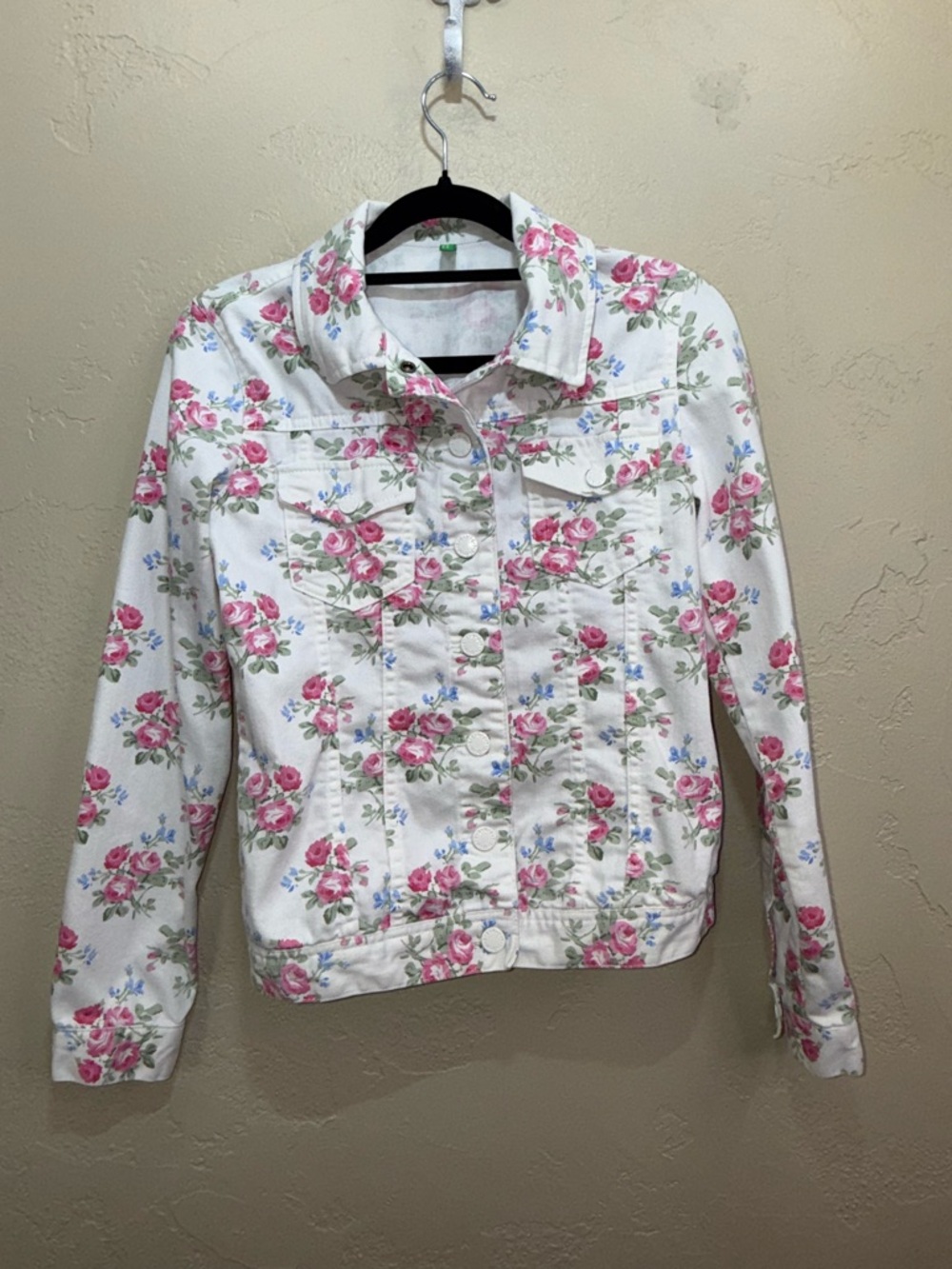 United Colors Of Benetton White Denim Trucker Style‎ Jacket Pink Floral Print XL